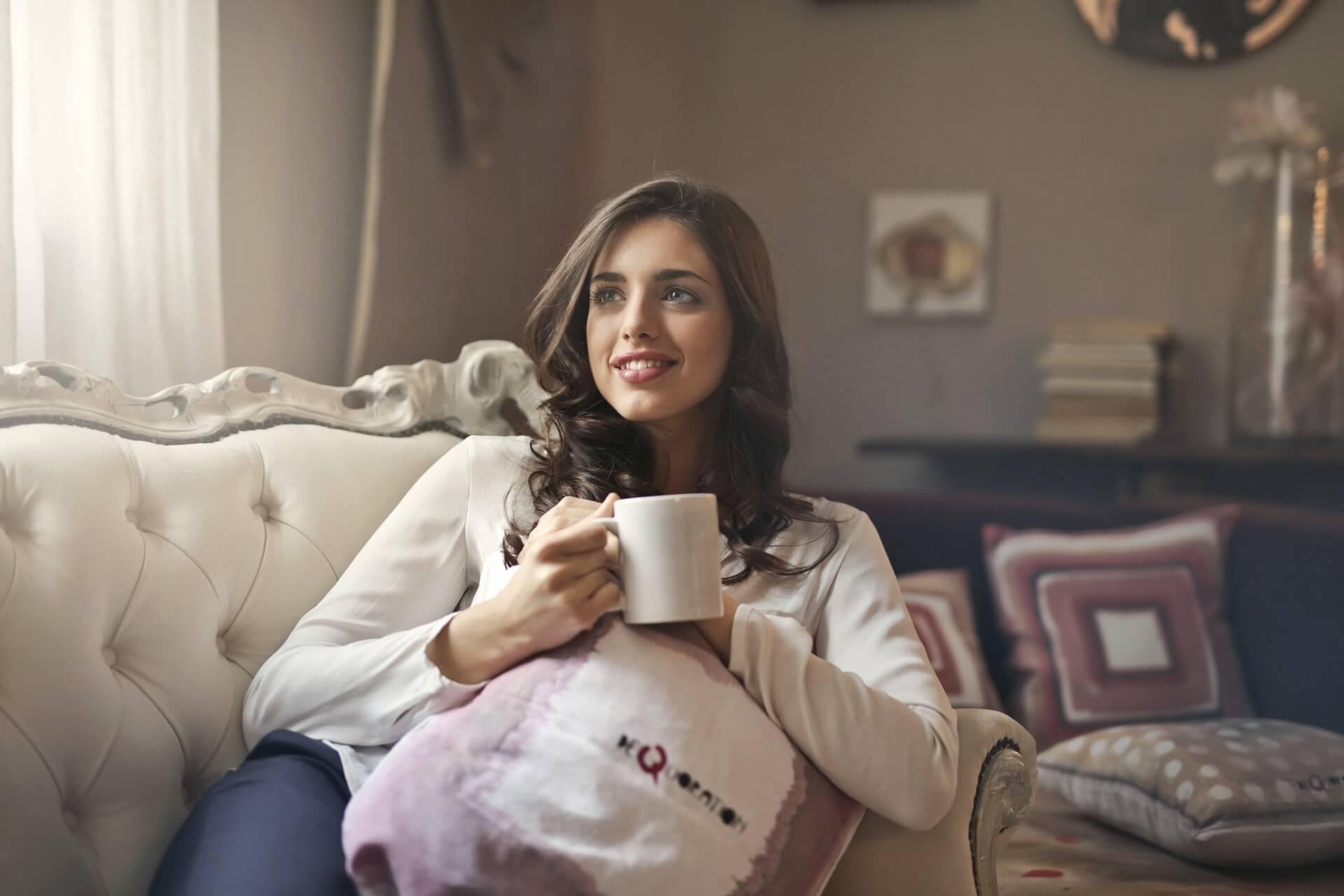 woman-holding-mug-1